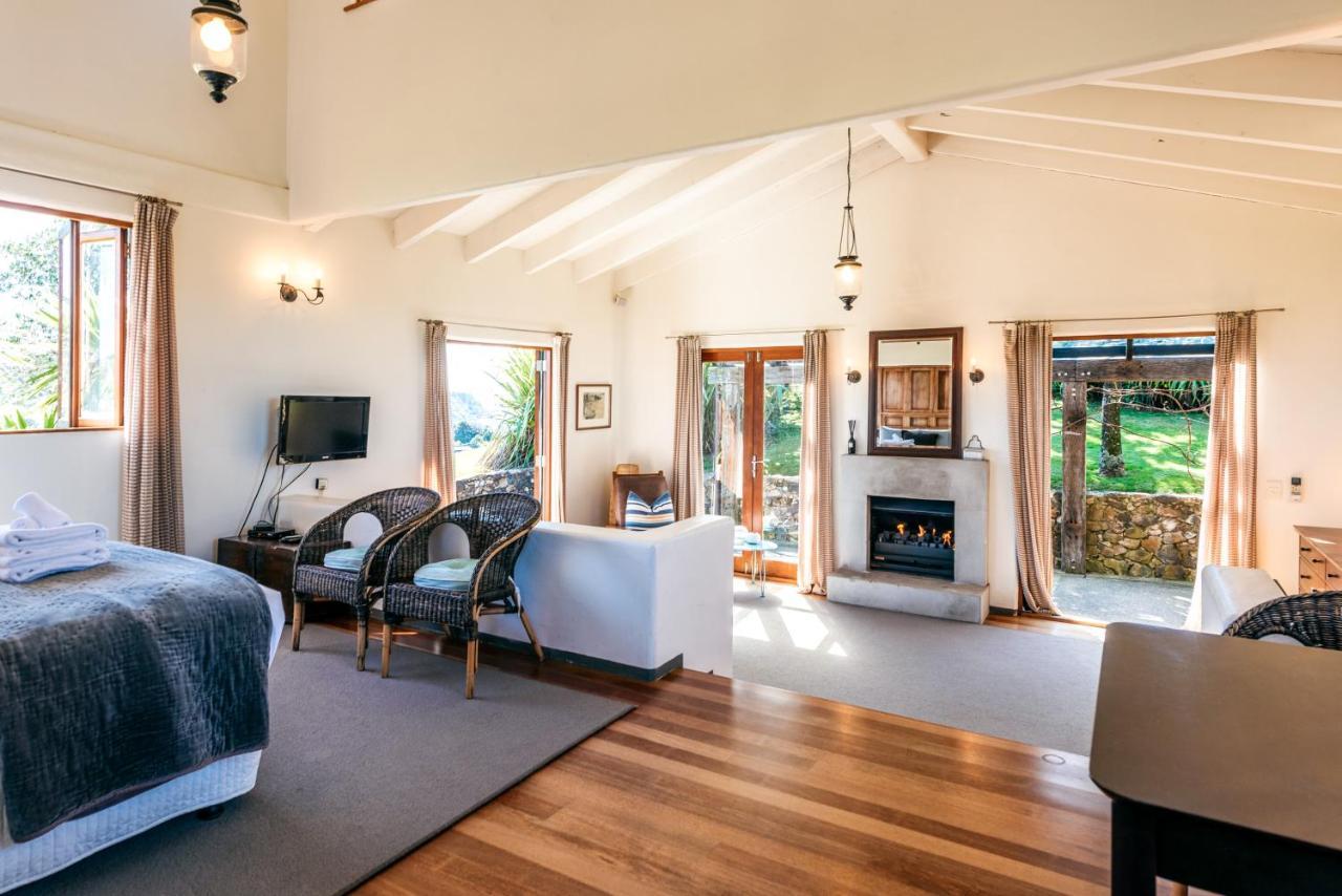 Отель The Loft At Cypress Ridge Estate Onetangi Экстерьер фото